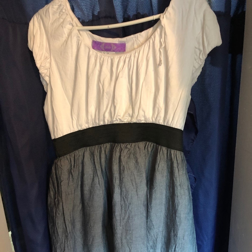 White and grey dress, peasant style top, grey skirt, size large, new or like new